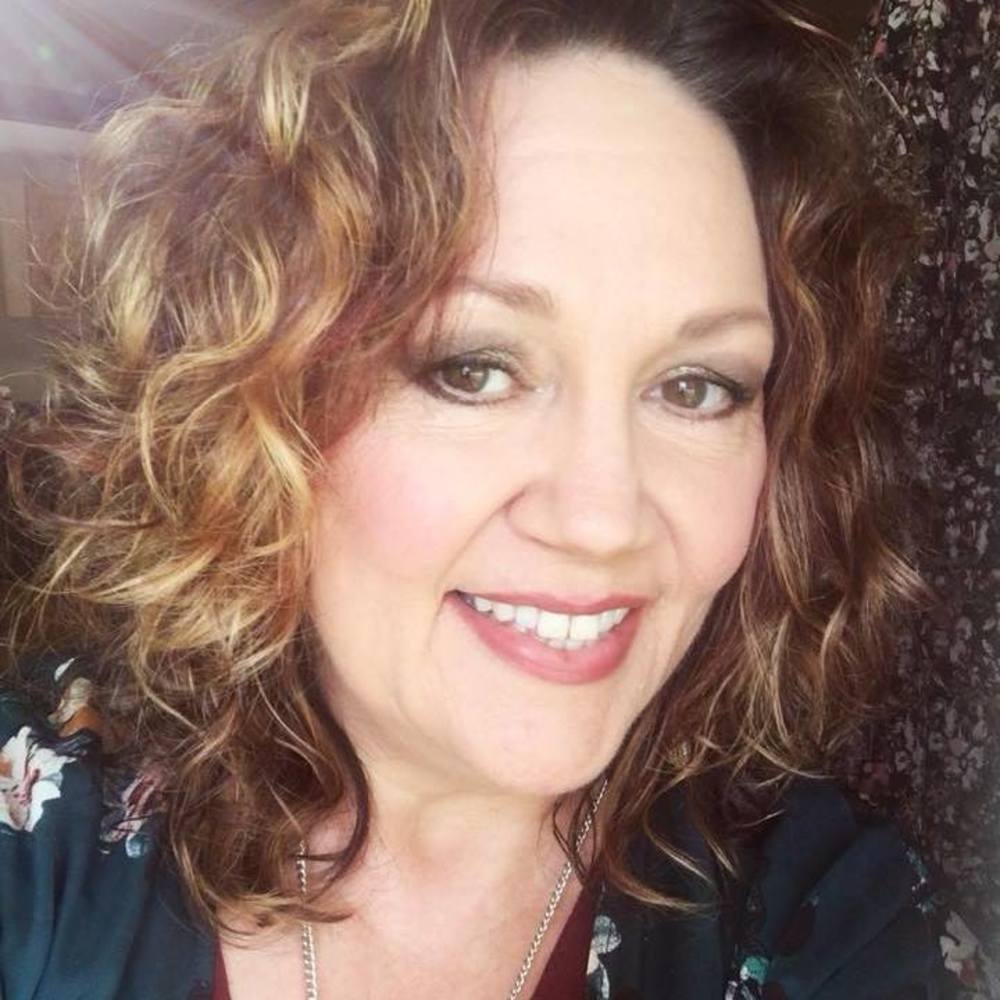 Meet your Posher, Shelly